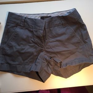 gray jcrew chino shorts, 3 inch