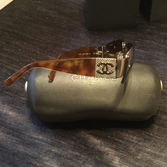 Authentic Chanel sunglasses