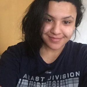 Meet your Posher, Alexis