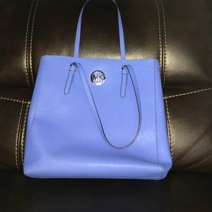 Michael kors hand bag