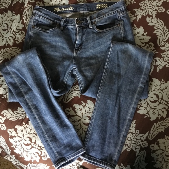 Madewell skinny skinny jeans.