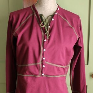 Mountain Hard Wear long-sleeved yoga top. Large