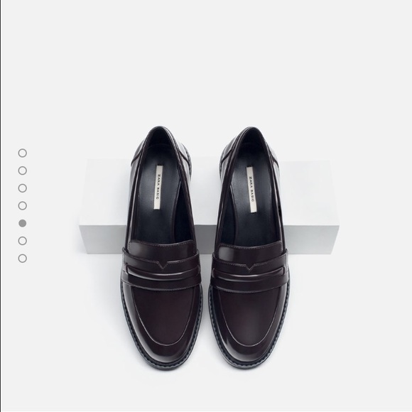 Zara Shoes - Zara penny loafers