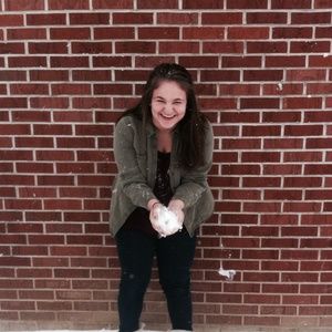 Meet your Posher, Anna
