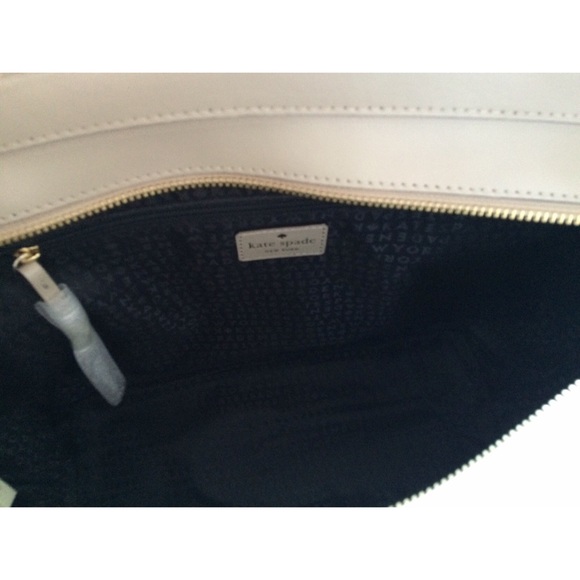 🚫not for sale🚫Kate Spade Sawyer St Maxi - Picture 4 of 4