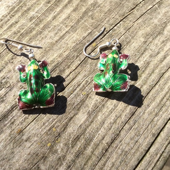 Vintage Jewelry - Cloisonné Frog Earrings