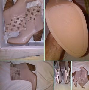 Nine West Leather Bootie
