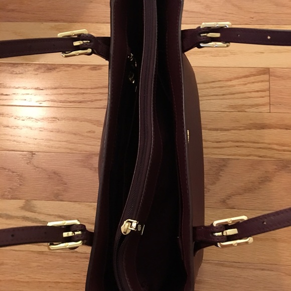 Sold - Picture 4 of 4