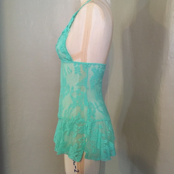 VS Logo Lace Halter Slip! - Picture 4 of 5