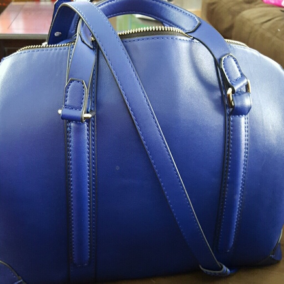 Zara structured bowling