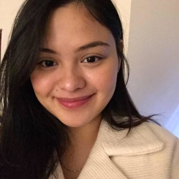 Meet your Posher, Iliana - Picture 1 of 1