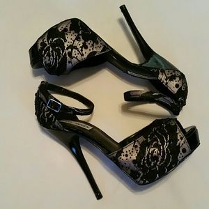 SEXY Steve Madden Black Lace Heels