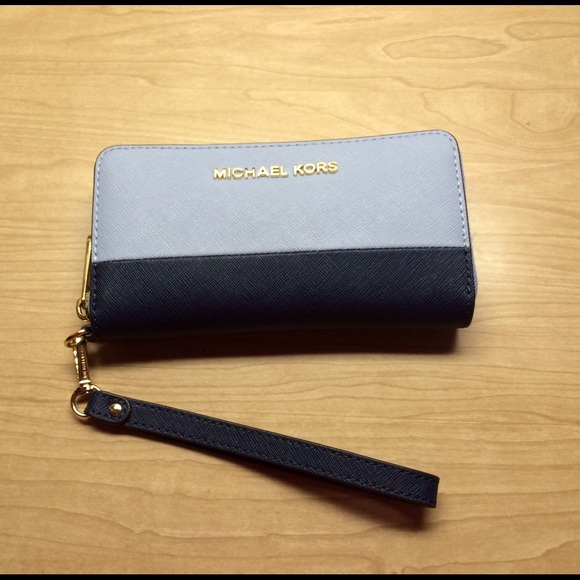 JET SET TRAVEL LARGE SMARTPHONE WRISTLET