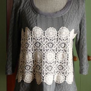 Anthropologie lace top in grey/cream. Medium.