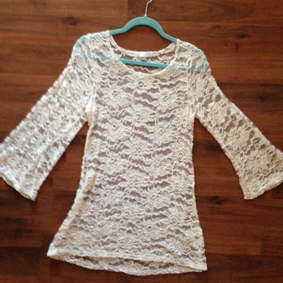 Maternity lace top