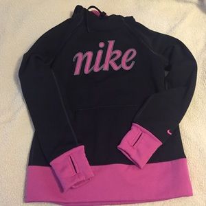 Nike Therma-fit sweatshirt