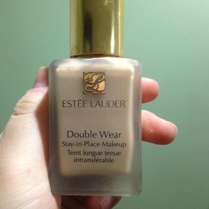 Estee Lauder Double Wear Foundation