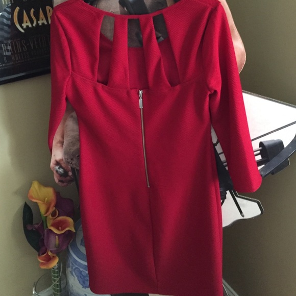 Red Classic Dress 💋 - Picture 3 of 4