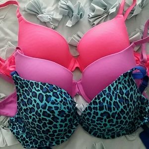 3 bras as bundle