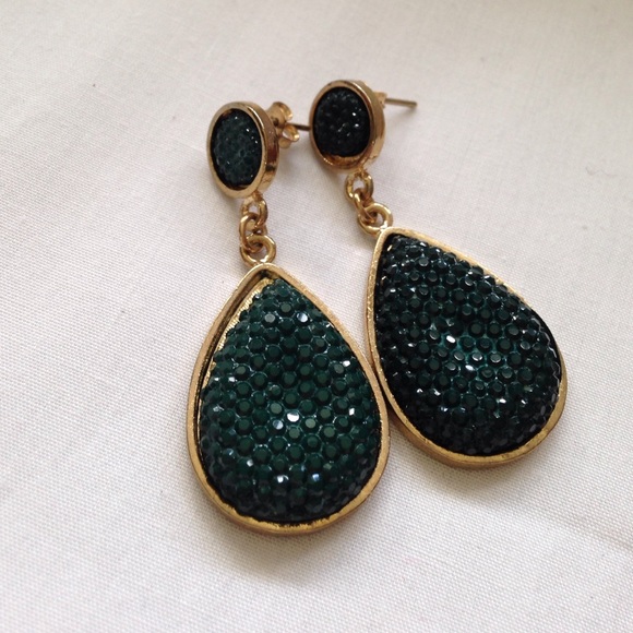 Turquoise teardrop post earrings from Modcloth - Picture 1 of 4