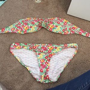 Lilly Pulitzer bathing suit 👙👙👙