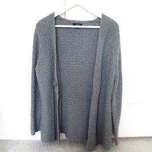 Lose grey cardigan