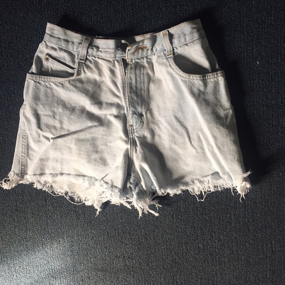 Light washed highwaisted pants