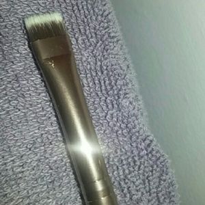 Luxie flat definer brush