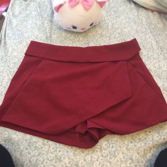 Red Envelope Shorts