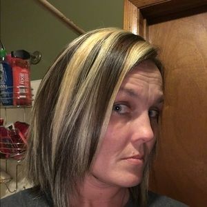 Meet your Posher, Angie