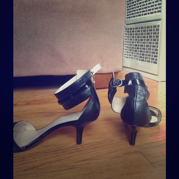 Nine West ankle strap kitten heel