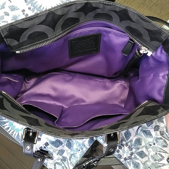 Coach Purse - Picture 3 of 4