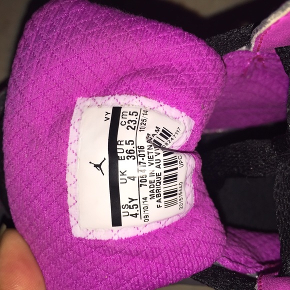 Valentine's Air Jordan 7 GS 💜 - Picture 2 of 3