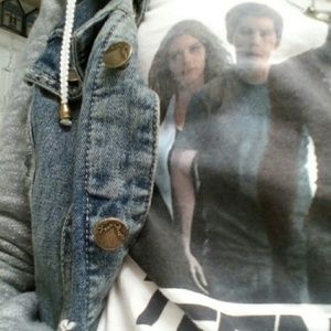 Meet your Posher, Lydia