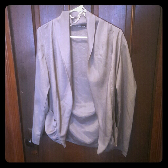 Charlotte Russe Overpiece - Picture 1 of 2