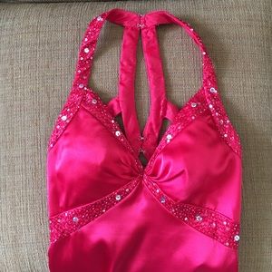 🚒🚨Red Prom Dress 🚨🚒