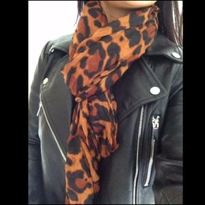 Leopard Scarf