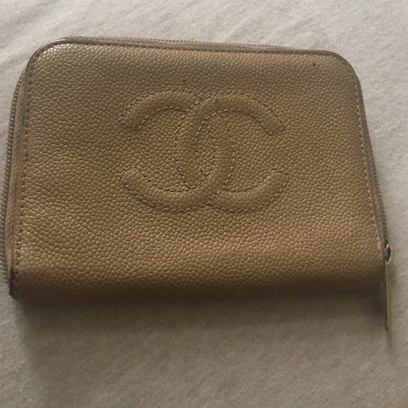 Chanel wallet