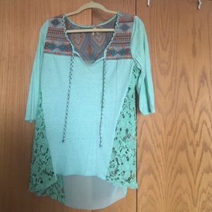 BUCKLE: gimmicks blouse