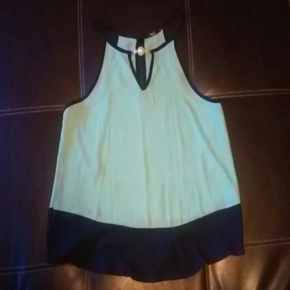 Teal tank top - Picture 1 of 1
