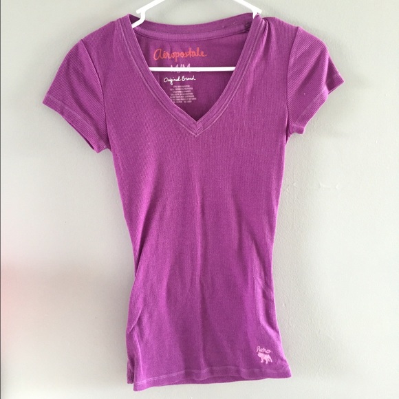 Aeropostale Orchid Purple Vneck Shirt- Medium