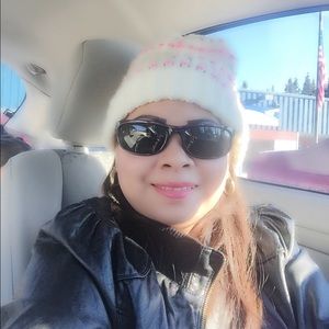 Meet your Posher, Penky rose