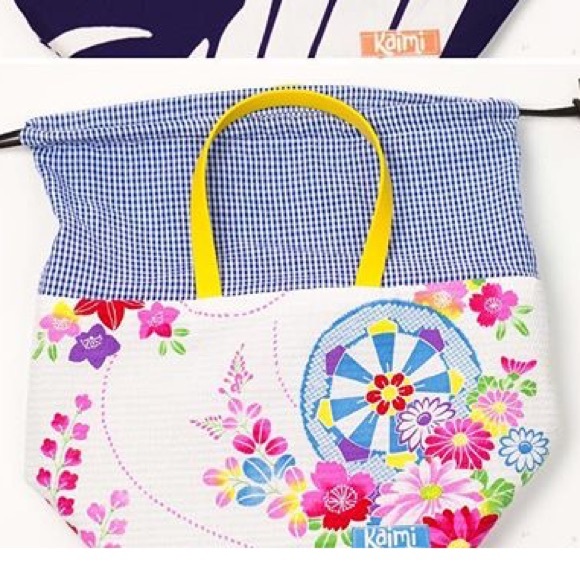Bento Bags - Picture 1 of 2