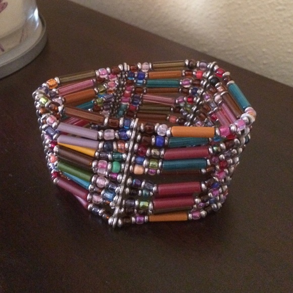 Donated* Multicolor elasticized bracelet - Picture 2 of 3