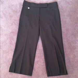 BCBG Capris