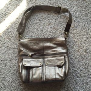 ✨Fossil cross body purse✨✨