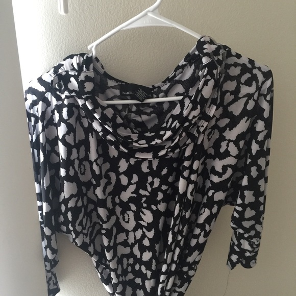 Black and white top