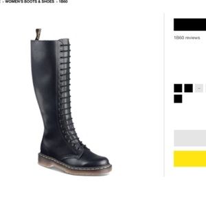 Slight worn Knee high Dr. Martens