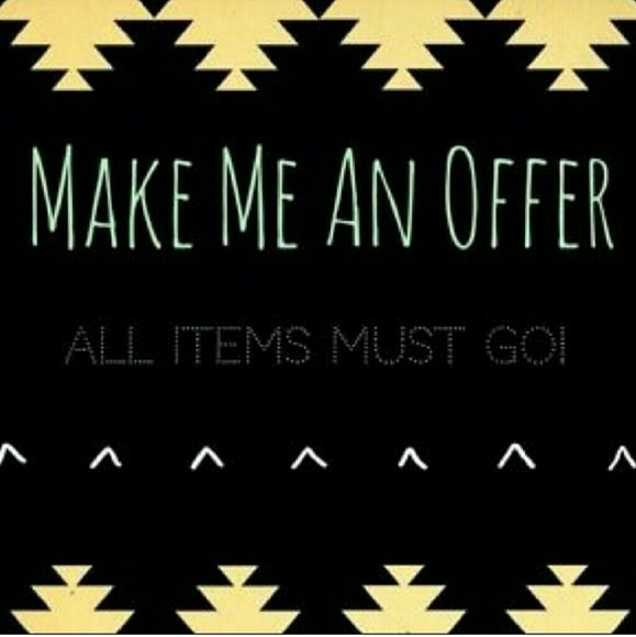 EVERYTHING MUST GO!!! PLEASE CHECK OUT MY CLOSET!!