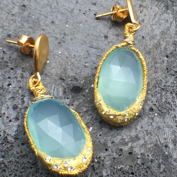 SOLD! 3XHP Blue Chalcedony handmade earrings - Picture 3 of 3